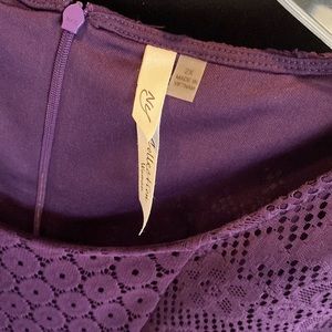 New York collection- 2xl Women's dress.  Smoke free home.